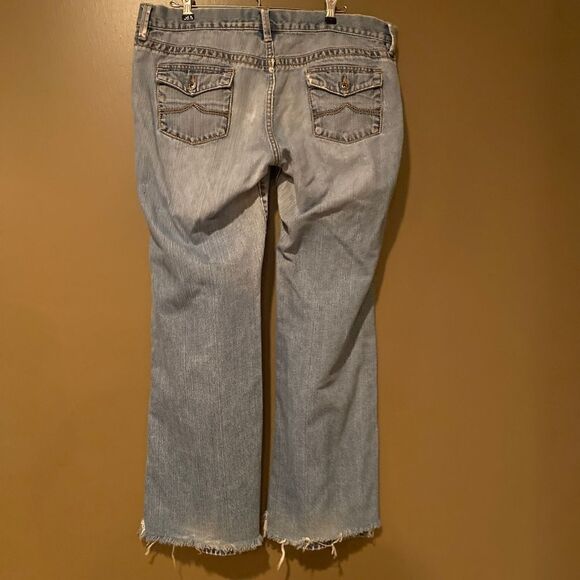 Old Navy Boy Cut Jeans Size 14 - Picture 4 of 10